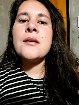 Clara Arg online show from November 2025 01:26:02 AM