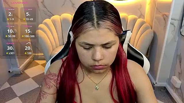 Little cherry b online show from October 2025 07:48:01 PM