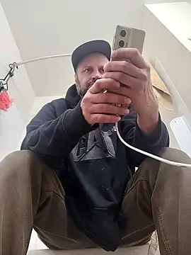 Fuckboyguyman online show from November 2025 08:42:02 PM