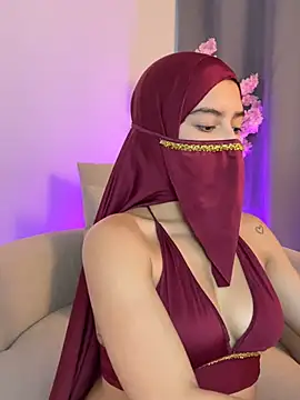 Snapshot of shaima__ chatting on April 2026 09:05:01 PM shaima online show from April 2026 09:05:01 PM