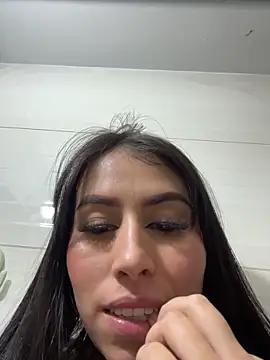 BIJOU SECRET online show from November 2025 01:55:02 AM