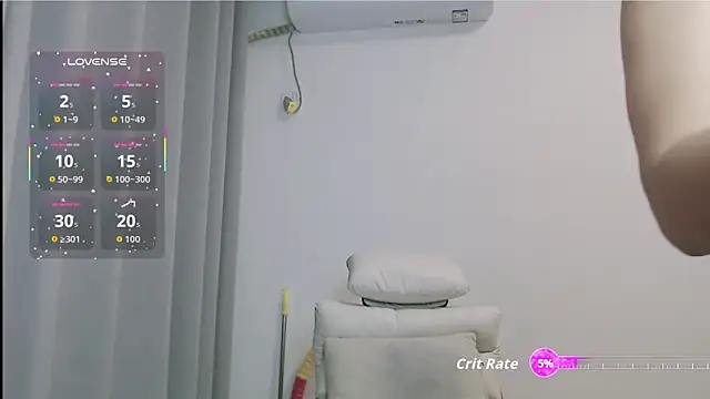 judyli online show from December 2025 12:32:01 PM