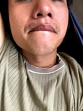 Thichthittuoi online show from November 2025 03:08:02 AM