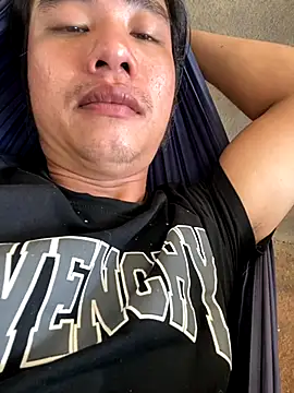 Thichthittuoi online show from November 2025 02:46:02 AM