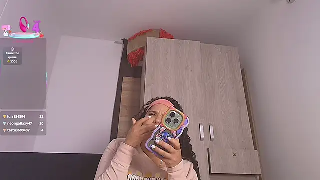 Kesha rosse  online show from February 2026 05:11:02 PM