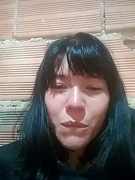 Angeline Thompson online show from November 2025 04:32:02 AM