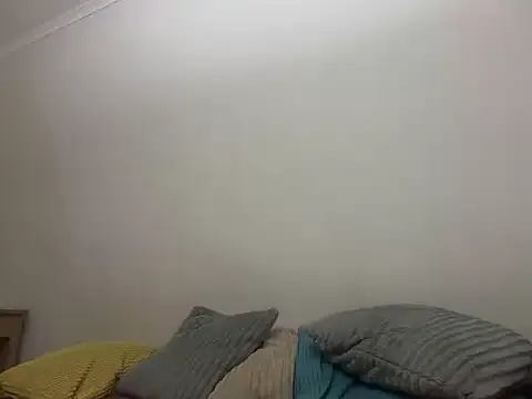 BrunoTwinkXXL online show from October 2025 02:41:02 AM