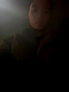 Snapshot of Yunzang chatting on October 2025 01:00:02 AM Yunzang online show from October 2025 01:00:02 AM