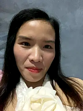 Snapshot of Yunzang chatting on October 2025 12:18:02 PM Yunzang online show from October 2025 12:18:02 PM