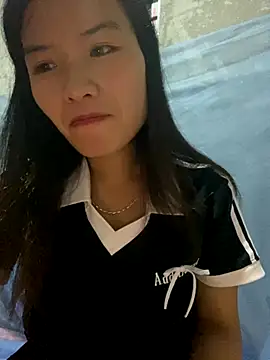 Snapshot of Yunzang chatting on November 2025 12:31:02 AM Yunzang online show from November 2025 12:31:02 AM