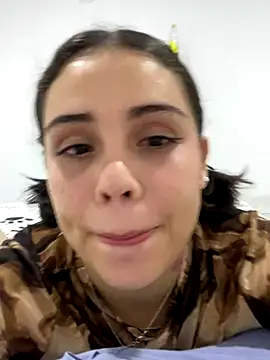 Nube Azul1 online show from November 2025 03:21:02 AM