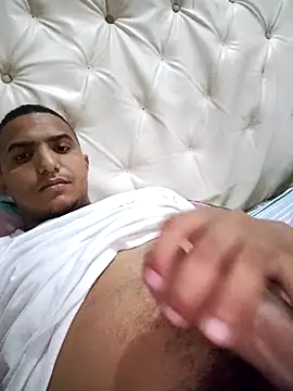 Snapshot of ioykei chatting on November 2025 08:01:01 PM ioykei online show from November 2025 08:01:01 PM