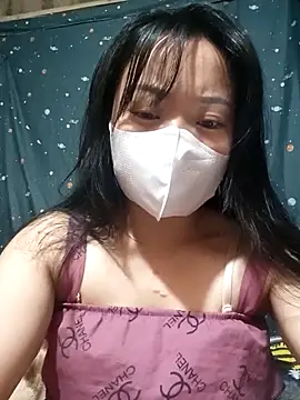 Phoena-a online show from February 2026 10:18:01 PM