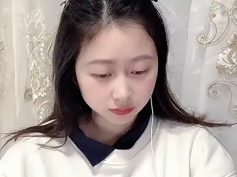 nuannuan35593 online show from November 2025 12:00:02 PM