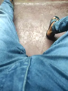 NeededCliff67 online show from November 2025 11:10:01 AM