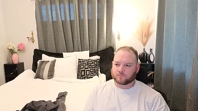 john clarisa online show from October 2025 04:38:01 AM