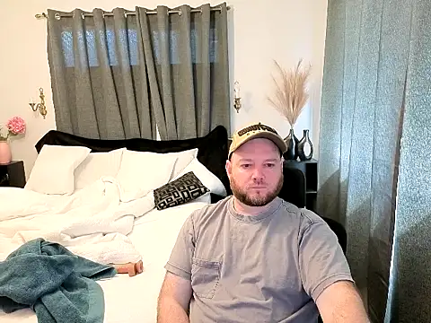 john clarisa online show from October 2025 10:44:02 PM