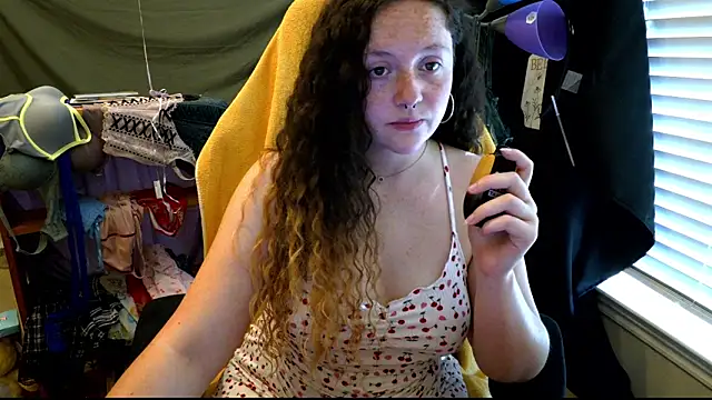 sugasunny04 online show from February 2026 08:06:01 PM