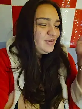 FluffyLuna online show from November 2025 01:28:01 AM