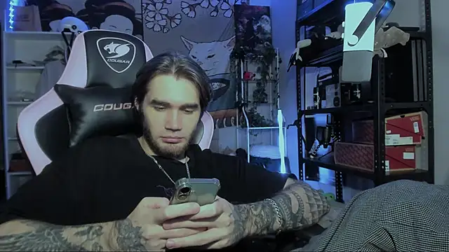 Go V Cs online show from November 2025 12:43:01 AM