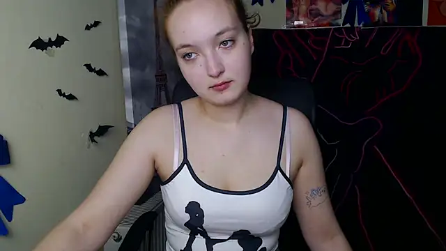 MissAriaa online show from April 2026 06:05:02 AM