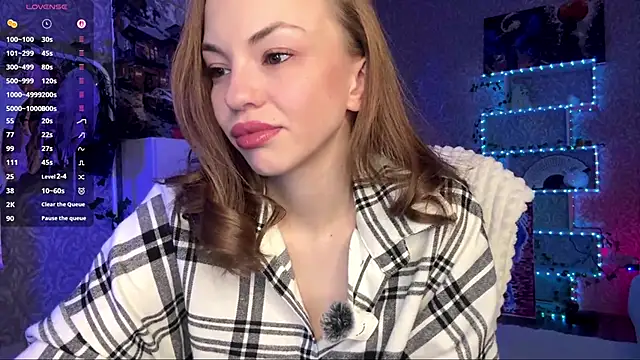 MiraVandee online show from November 2025 05:06:01 AM