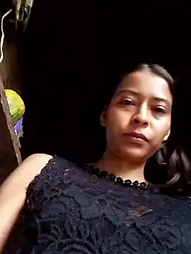 Tinaa18Love online show from November 2025 04:07:02 PM