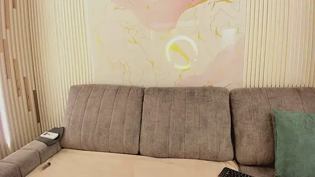 NhoanBrunette online show from February 2026 02:22:02 PM