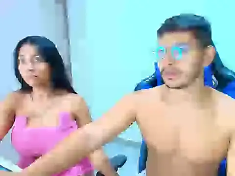 sophia and alex online show from October 2025 03:23:02 AM