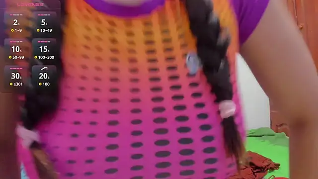 Lion and Kitten online show from November 2025 03:51:01 AM