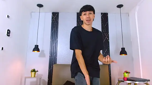 LaPantera Rosa online show from November 2025 07:47:01 PM