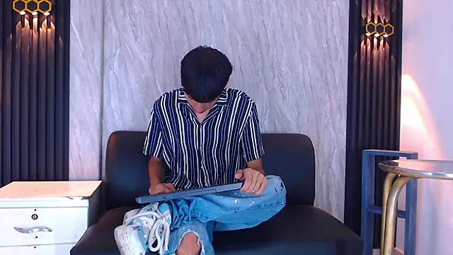 LaPantera Rosa online show from November 2025 07:15:01 PM