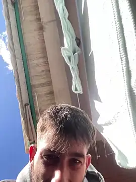 Snapshot of Dondeloquieras4 chatting on February 2026 12:30:01 PM Dondeloquieras4 online show from February 2026 12:30:01 PM