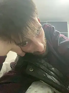 Snapshot of Dondeloquieras4 chatting on February 2026 11:52:02 PM Dondeloquieras4 online show from February 2026 11:52:02 PM