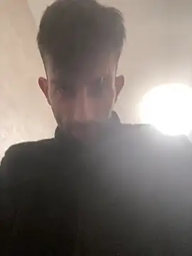 Snapshot of Dondeloquieras4 chatting on February 2026 10:28:01 PM Dondeloquieras4 online show from February 2026 10:28:01 PM