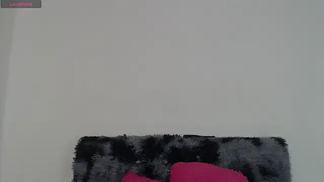 Mia fox29 online show from November 2025 07:03:01 PM