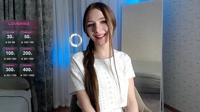 miragge  online show from December 2025 09:30:01 PM