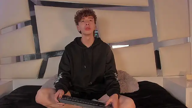 Snapshot of Genesis_ask chatting on March 2026 08:59:02 PM Genesis ask online show from March 2026 08:59:02 PM