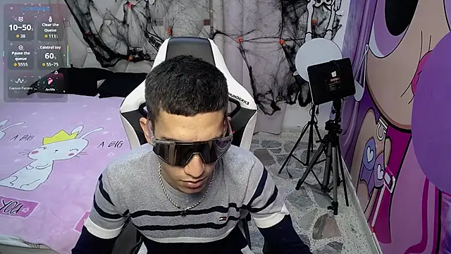 Great blowjob and anal online show from October 2025 08:31:01 PM