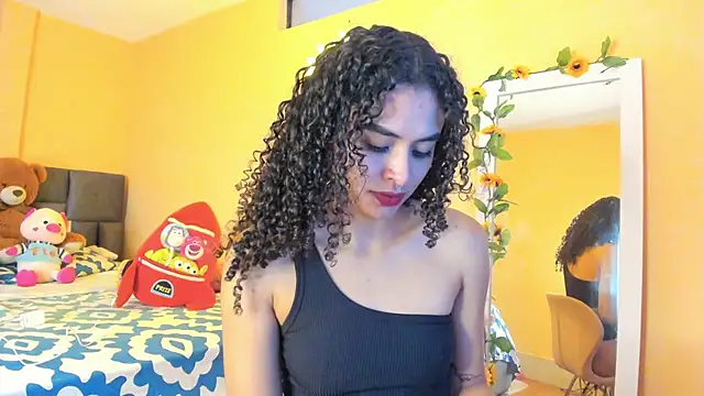 Snapshot of Keniia_rizz chatting on May 2026 06:57:02 PM Keniia rizz online show from May 2026 06:57:02 PM