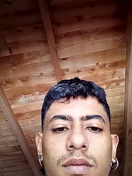 SkinniYamo online show from February 2026 04:16:02 PM