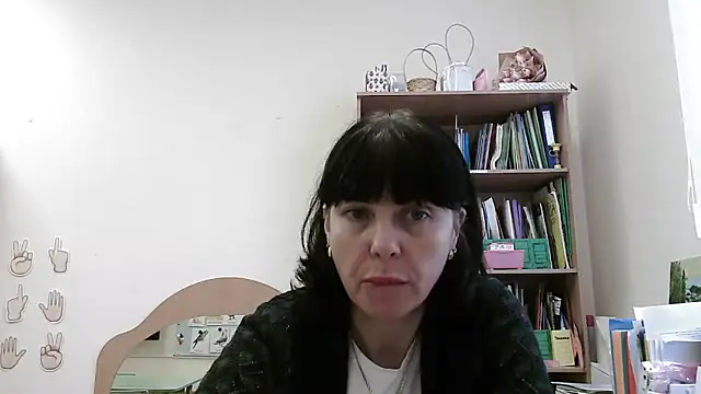 Viknika online show from November 2025 09:30:01 AM