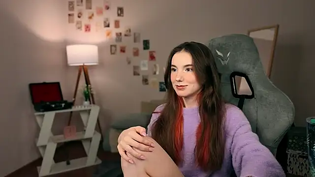 yourfrenchteacher online show from November 2025 04:49:01 AM