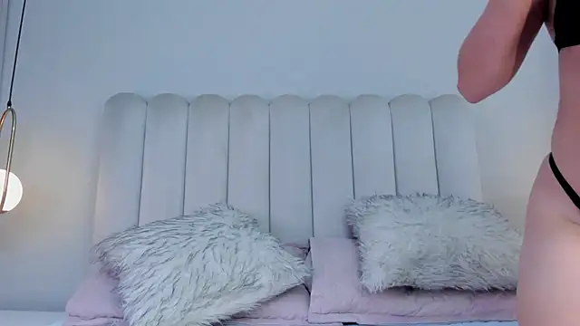 Melanie hillz online show from January 2026 06:56:02 PM