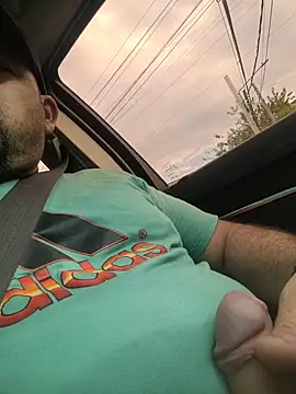 Tincho1051 online show from March 2026 08:03:02 PM