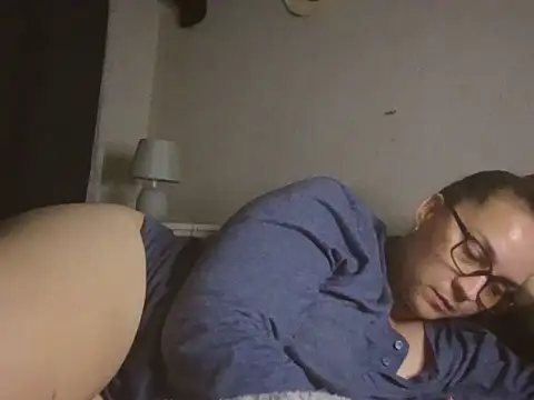 lilMissMarli online show from November 2025 07:18:02 PM