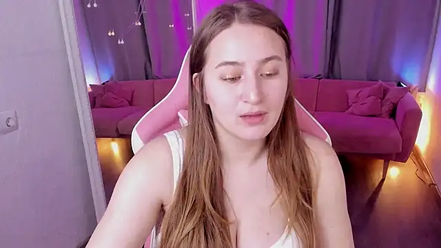 Sofi Mell online show from November 2025 12:38:01 PM