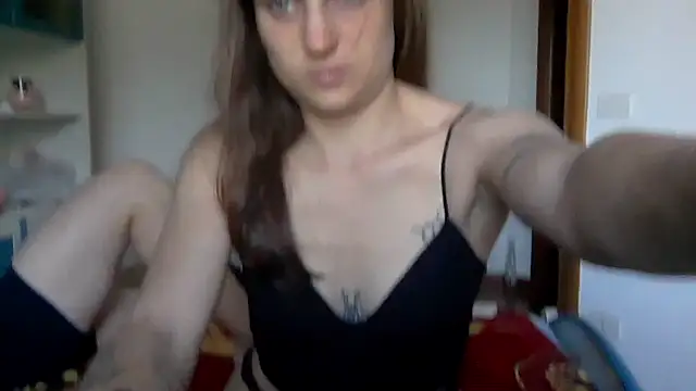 SinnEmily online show from May 2026 03:19:02 PM