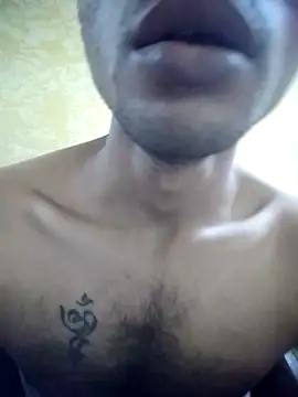 Luckysucks online show from November 2025 07:07:01 AM