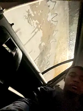 Snapshot of negrinho5 chatting on November 2025 11:48:01 PM negrinho5 online show from November 2025 11:48:01 PM